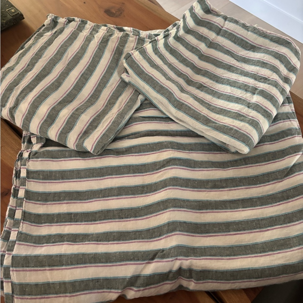 Schoolhouse Electric Duvet Cover & 2 Euro Shams.